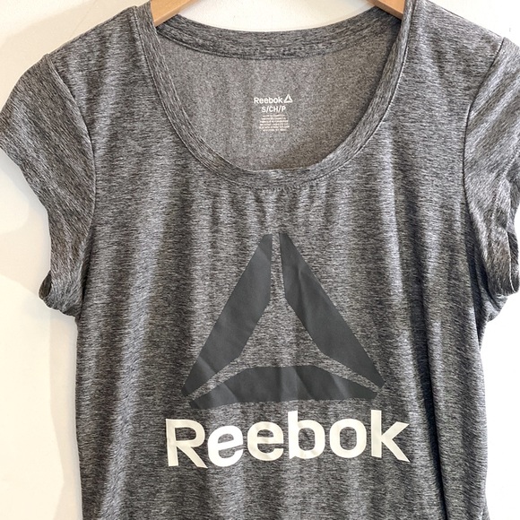 Reebok Women's Running T-Shirt Performance Short Sleeve Workout Top, Size Small - Picture 5 of 6